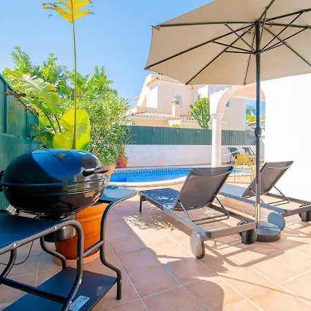 Casa Cardhu Villa *